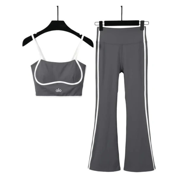 Alo Yoga trousers set